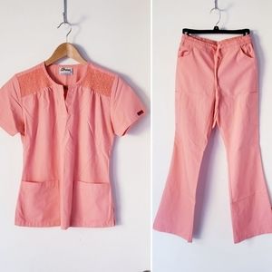 🧡Matching Scrub Set; Coral size XXS🧡
